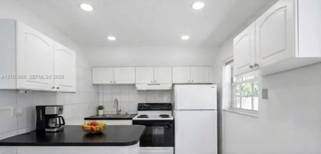 731 SW 14th Ave # 4, Fort Lauderdale FL 33312