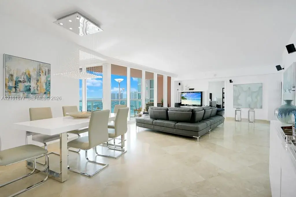 3370 Hidden Bay Dr # 2310, Aventura FL 33180