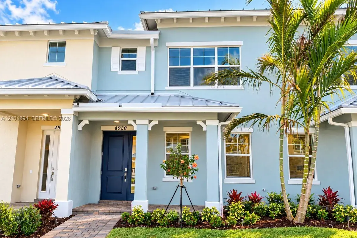 4920 Eucalyptus Dr # 3, Hollywood FL 33021