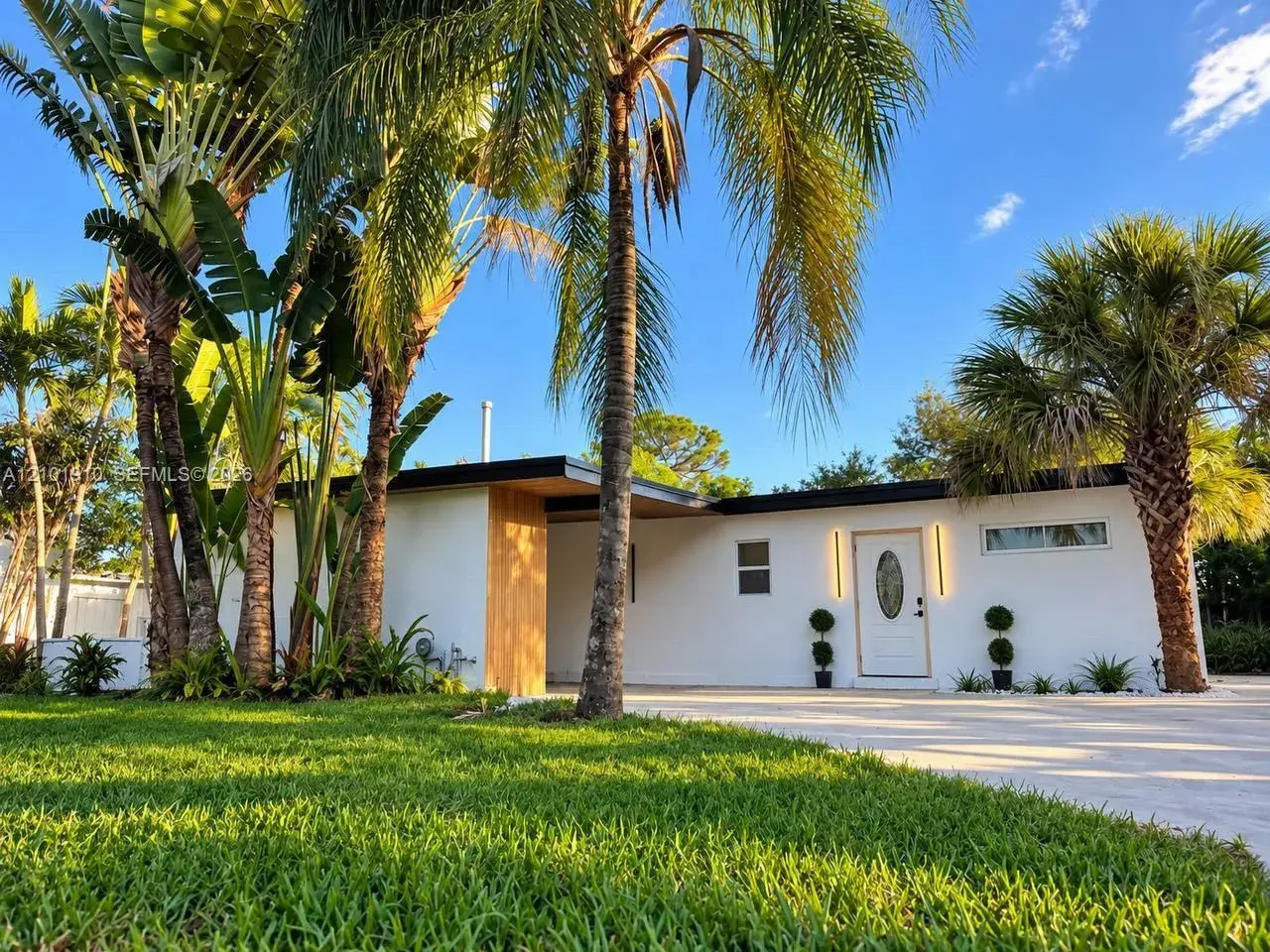 3130 SW 14th St, Fort Lauderdale FL 33312