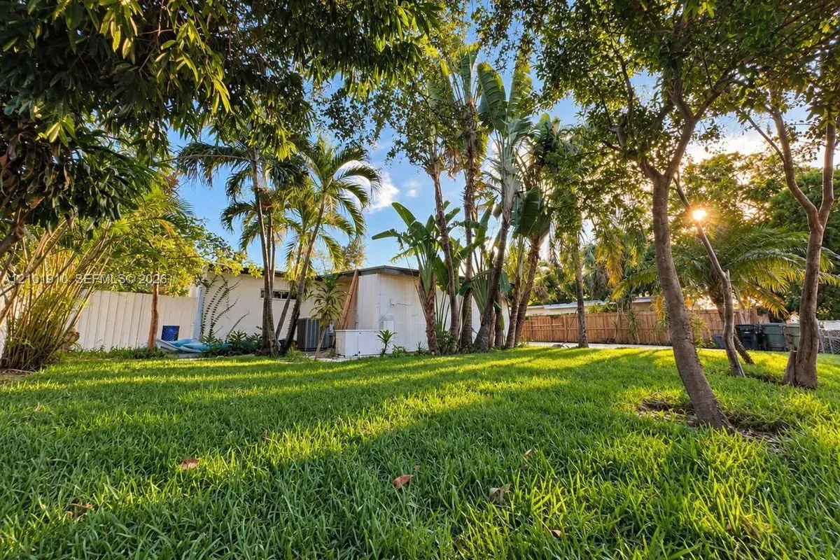 3130 SW 14th St, Fort Lauderdale FL 33312