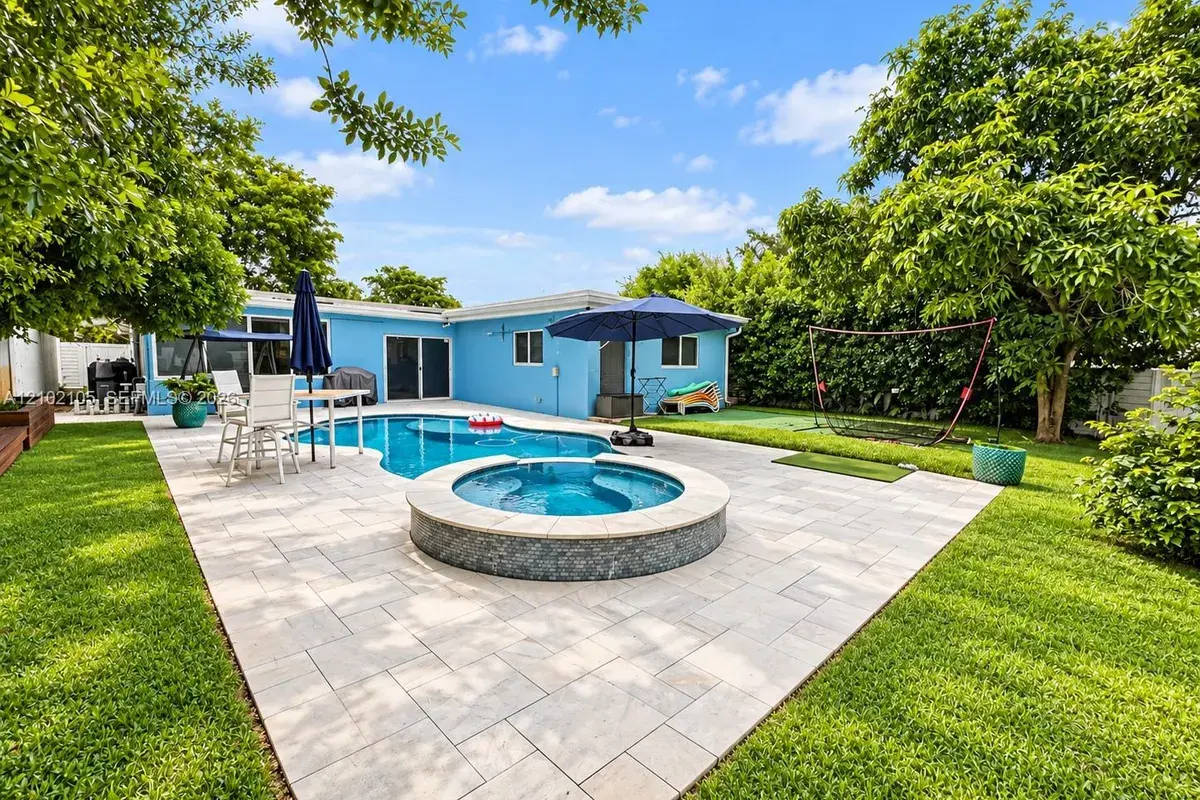 5300 Pierce St # 5300, Hollywood FL 33021