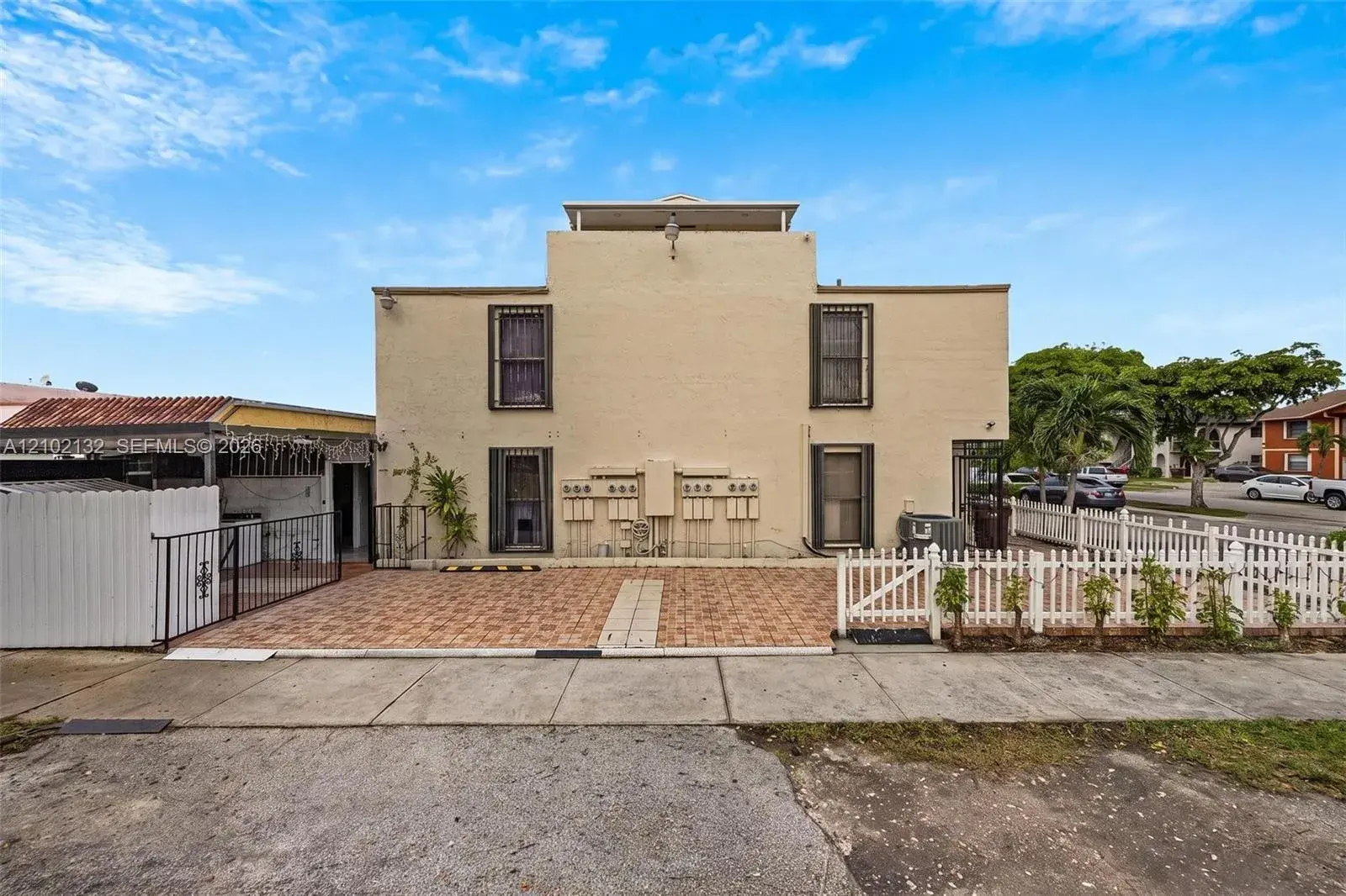 1746 W 58th St # 1746, Hialeah FL 33012