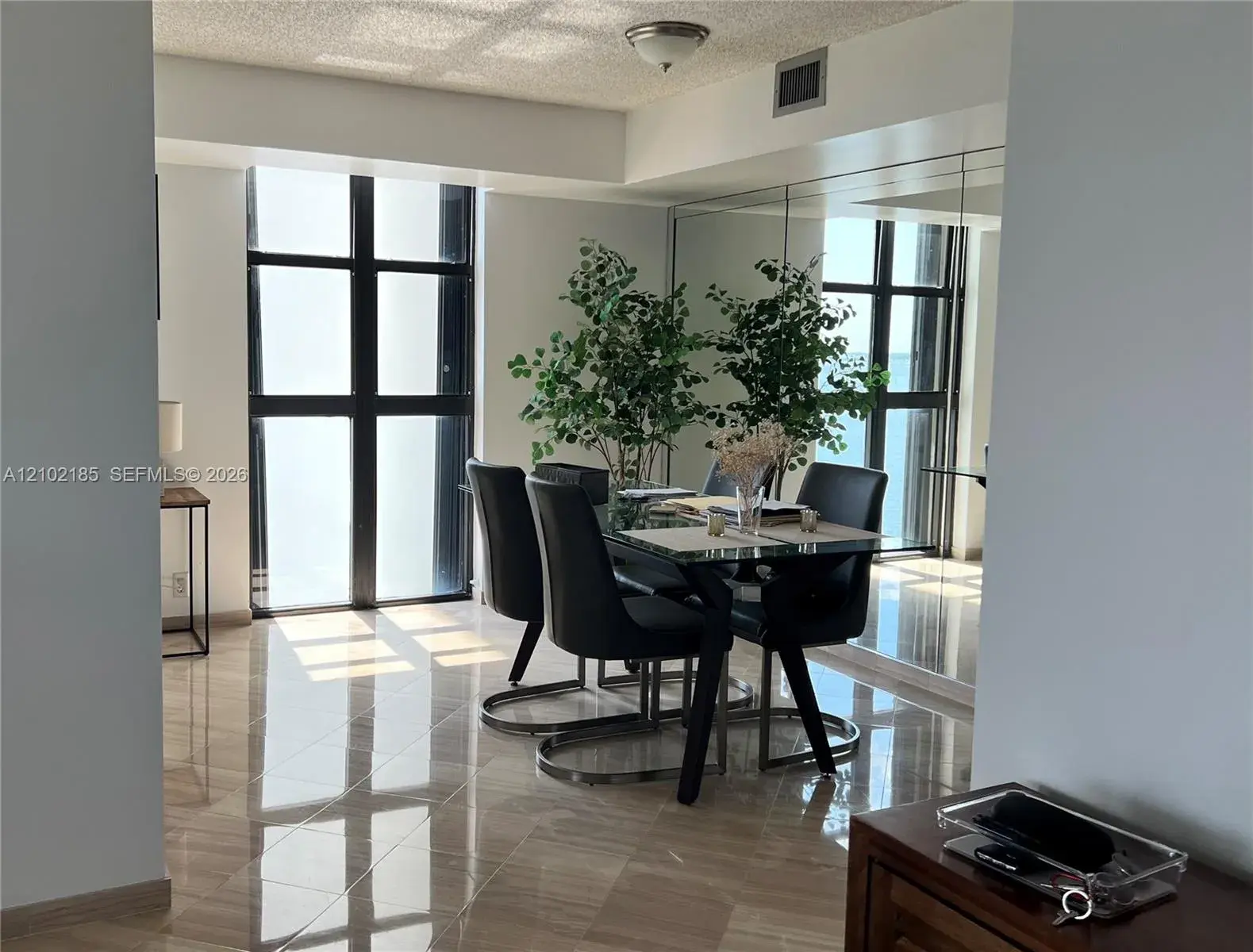 4000 NE Towerside Ter # 1101, Miami FL 33138