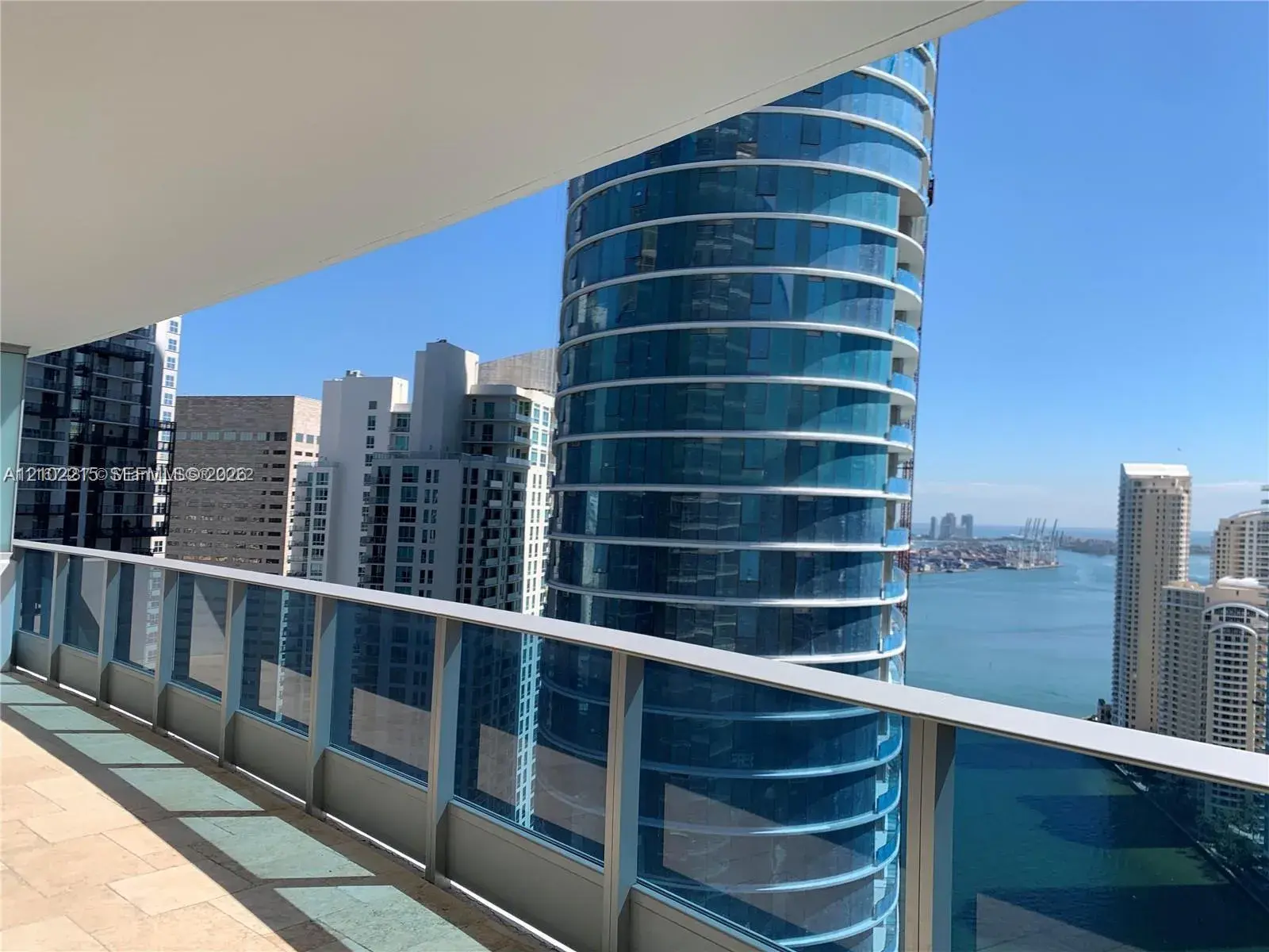 200 Biscayne Boulevard Way # 3905, Miami FL 33131