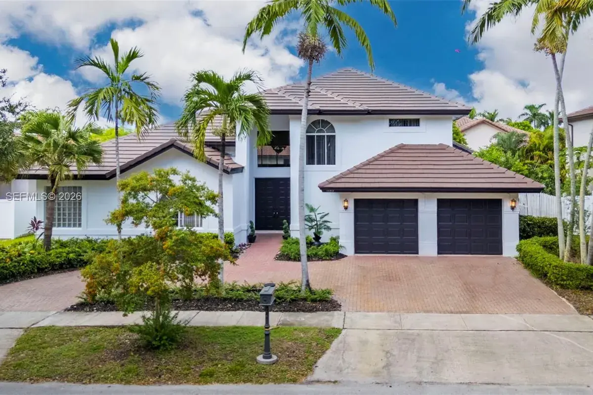 17315 SW 13th St, Pembroke Pines FL 33029