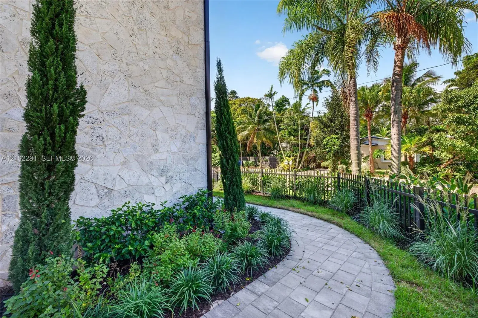 1412 SW 7th St, Fort Lauderdale FL 33312