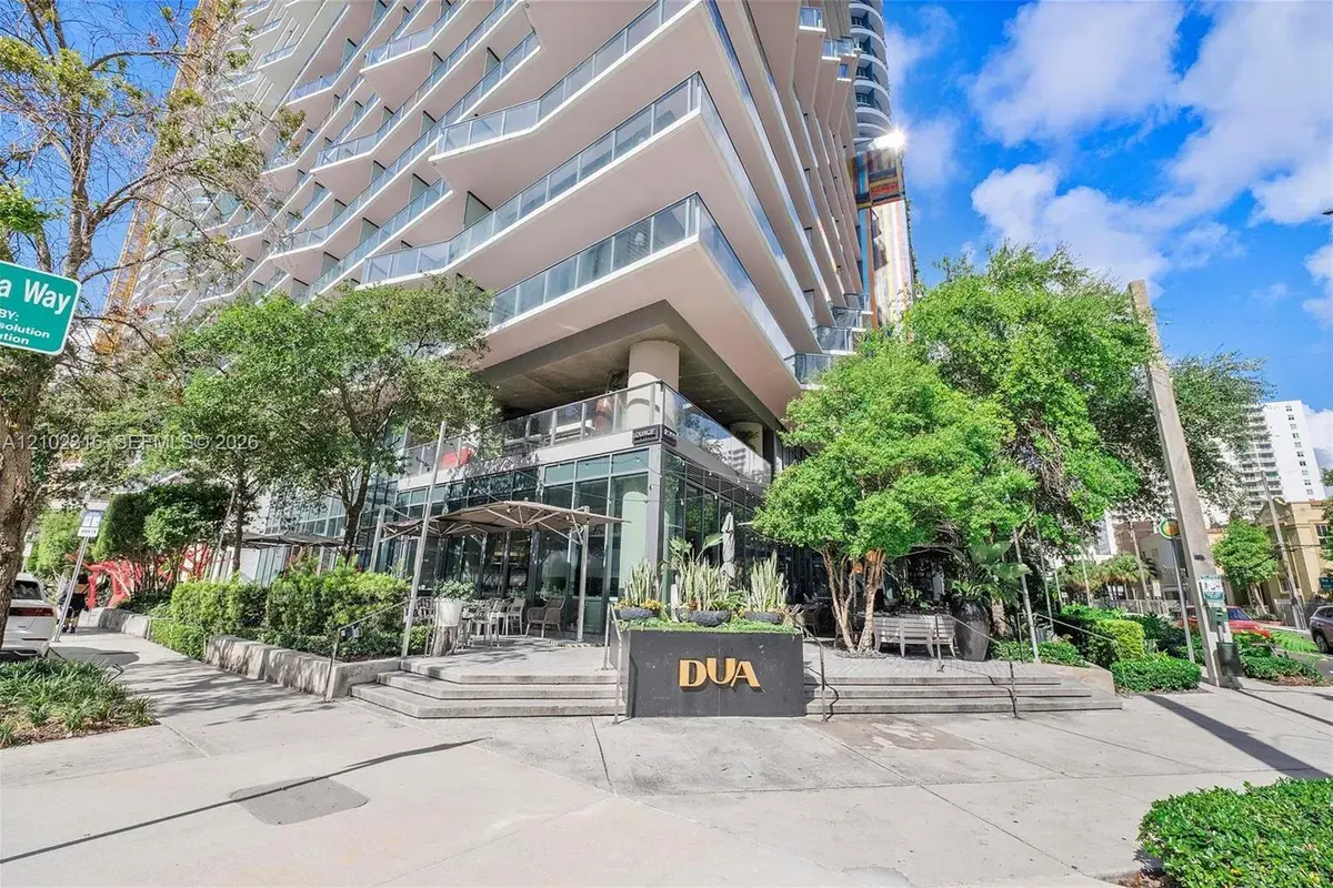 1300 S Miami Ave # 1905, Miami FL 33130