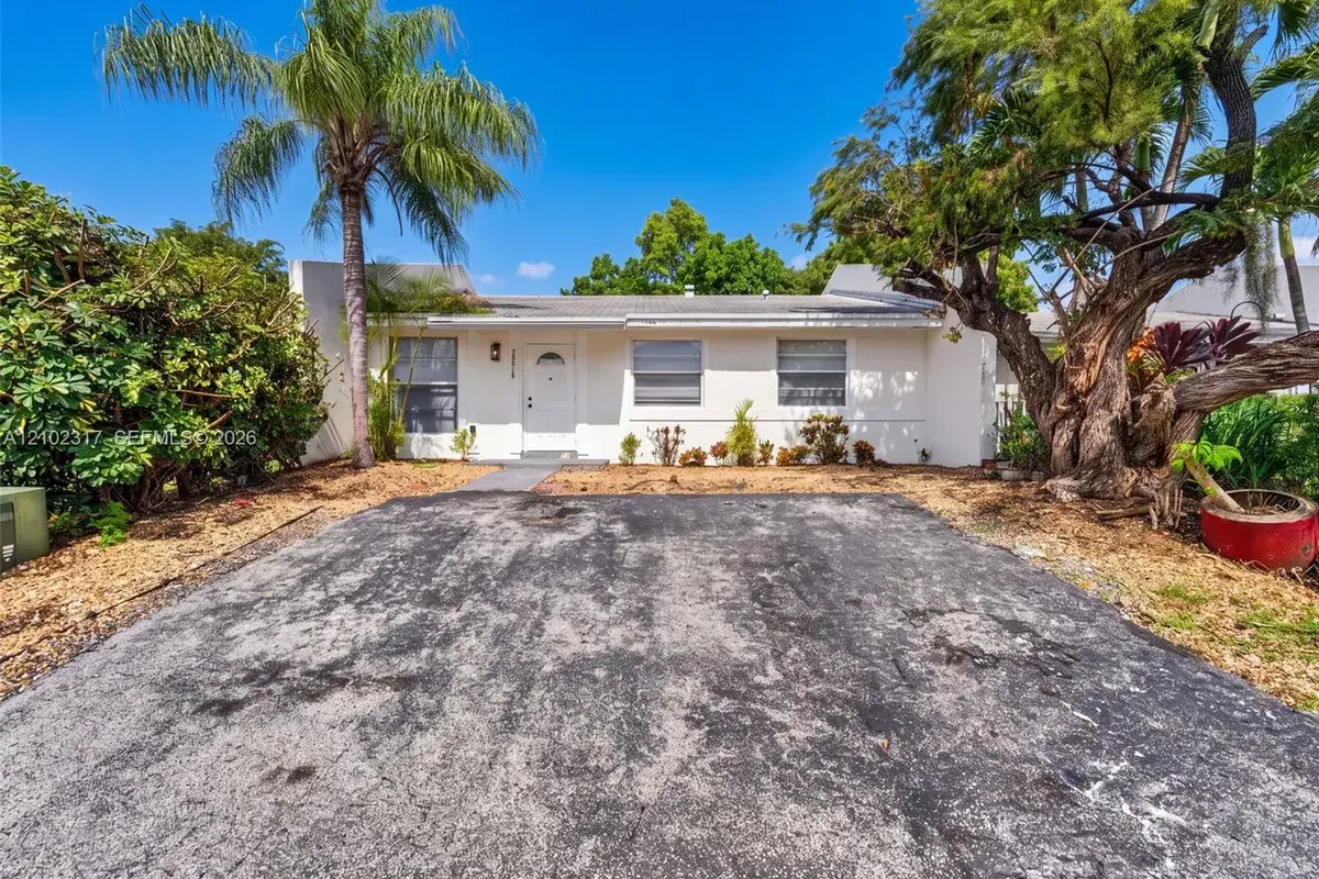 20816 SW 103rd Pl, Cutler Bay FL 33189