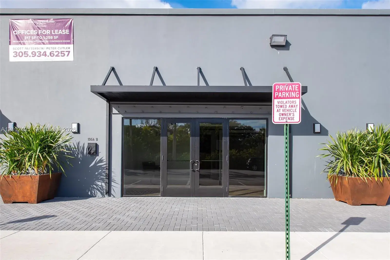 1954 N 30th Road Suite B, Hollywood FL 33021