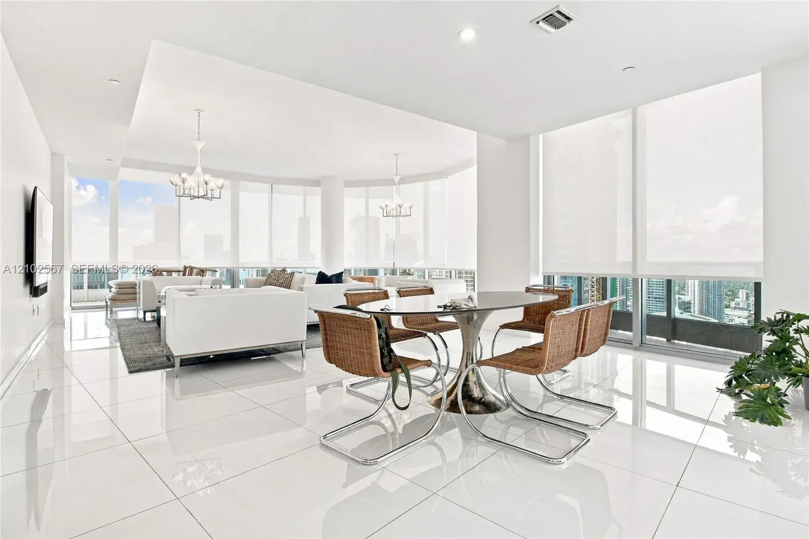 200 Biscayne Boulevard Way # 5302, Miami FL 33131
