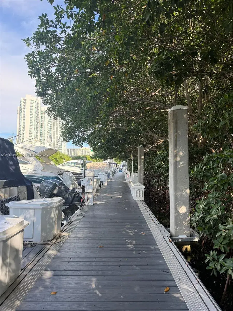3575 Mystic Pointe Dr,Slip 58, Aventura FL 33180