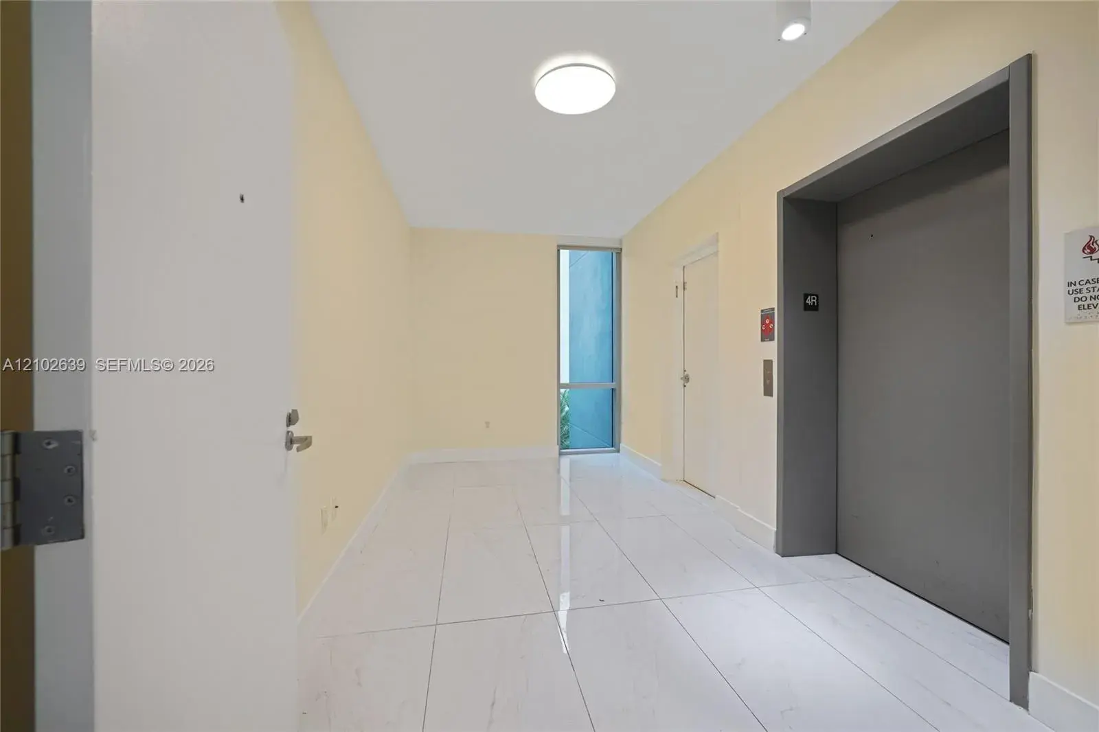 16385 Biscayne Blvd # 407, North Miami Beach FL 33160