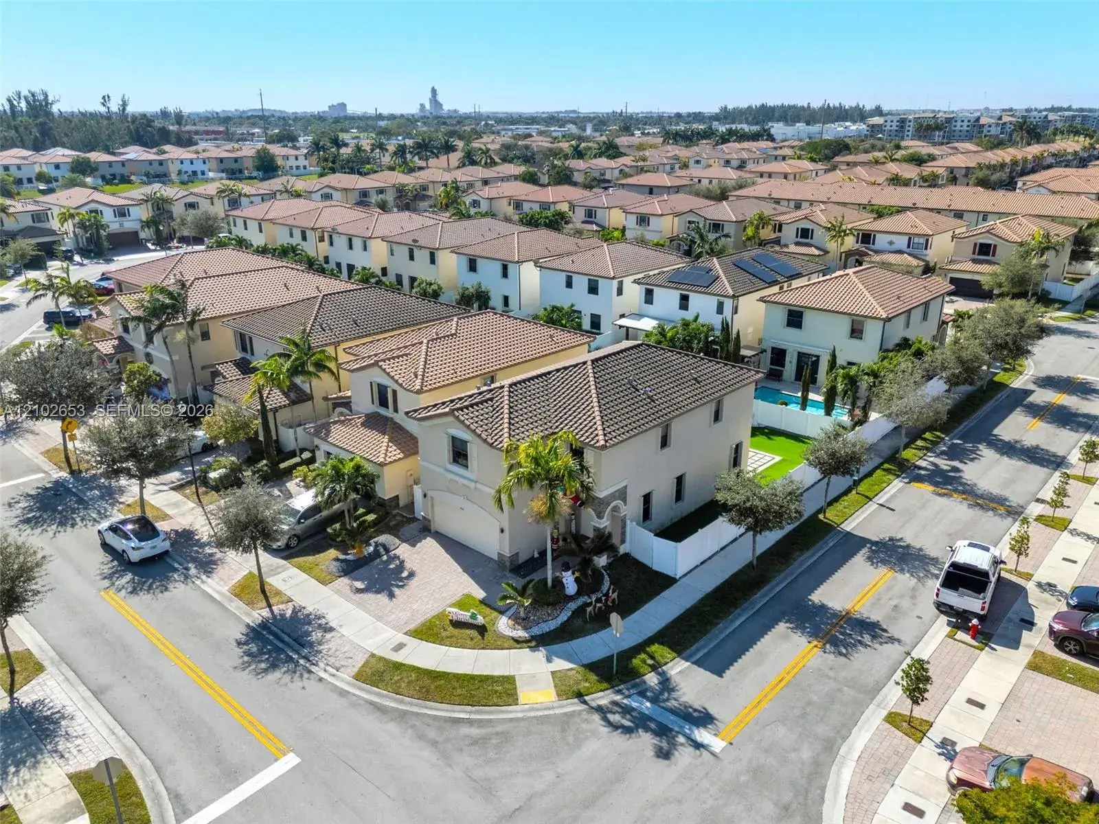 8894 W 34th Ave, Hialeah FL 33018