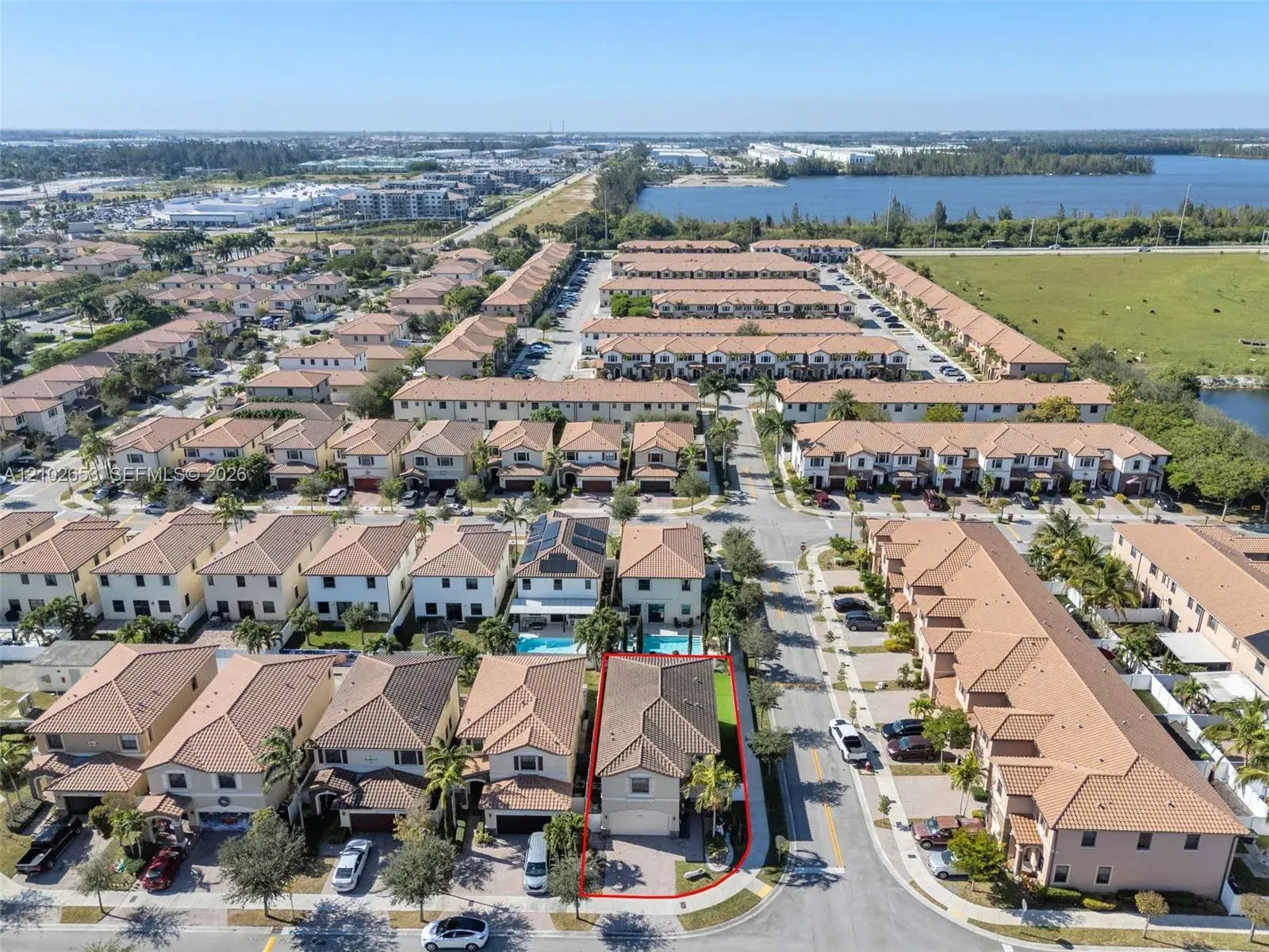 8894 W 34th Ave, Hialeah FL 33018