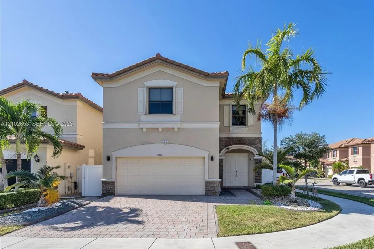 8894 W 34th Ave, Hialeah FL 33018