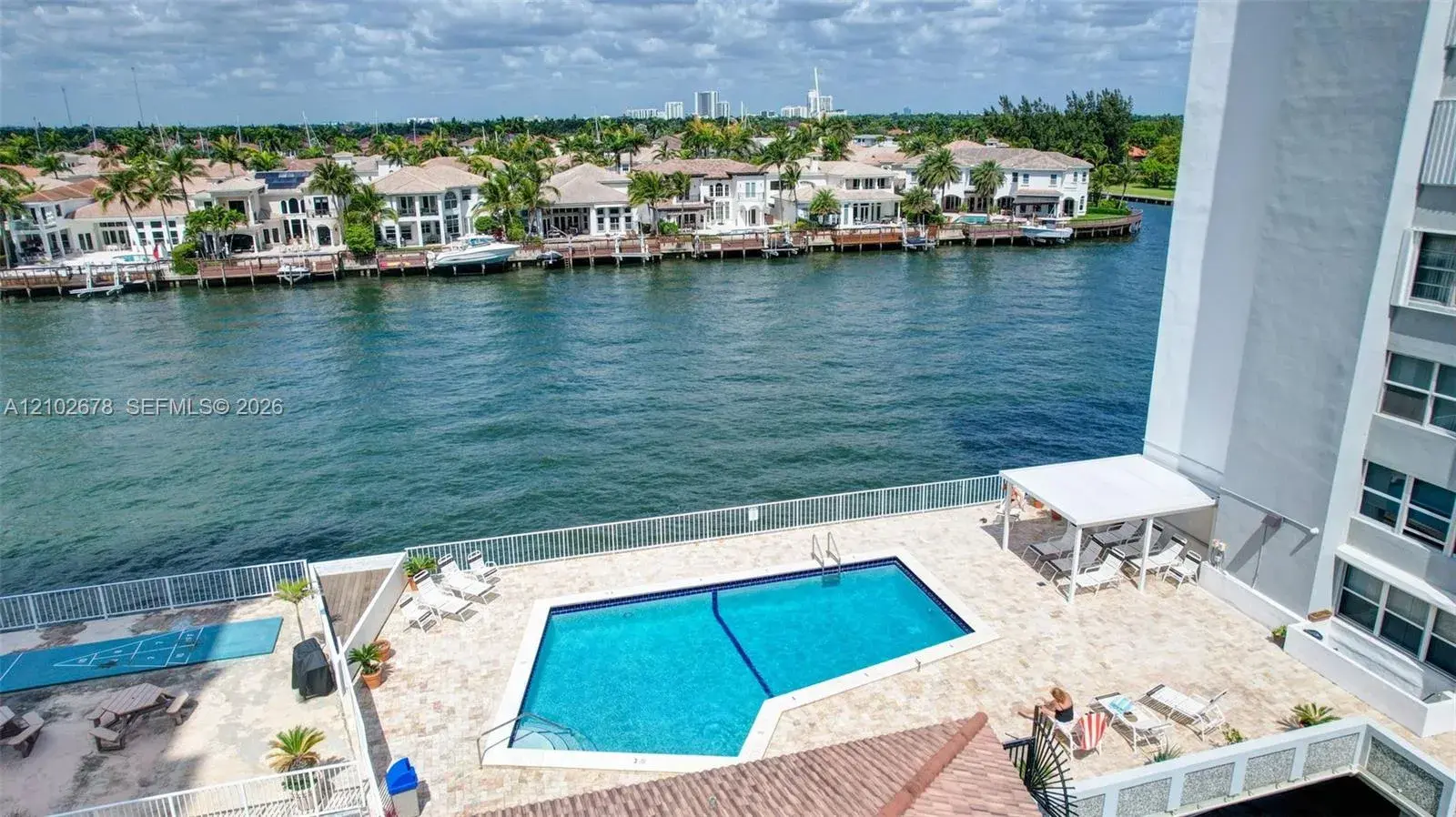 1400 S Ocean Dr # 1001, Hollywood FL 33019
