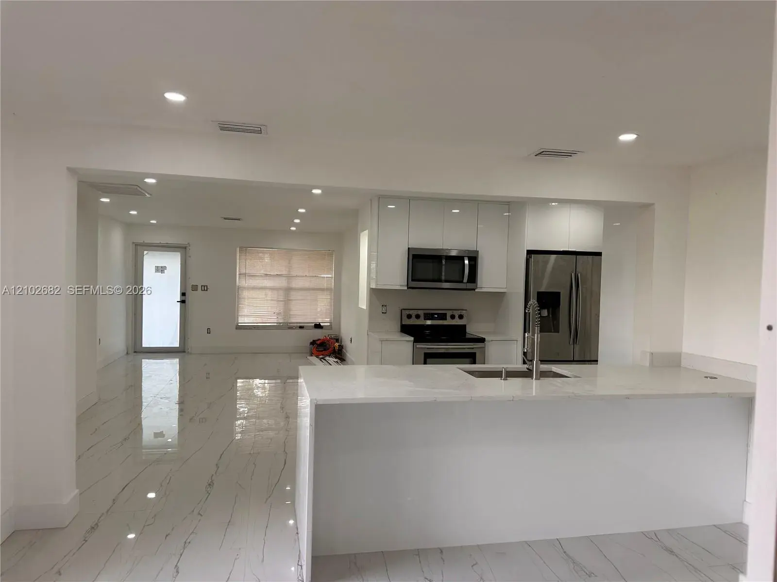 4562 Tennyson DR, North Fort Myers FL 33093