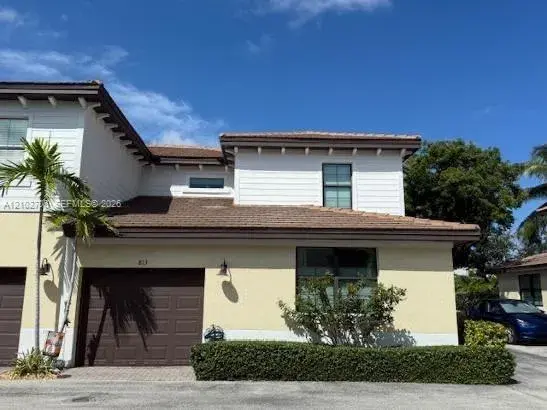 813 S Ocean Blvd, Pompano Beach FL 33062