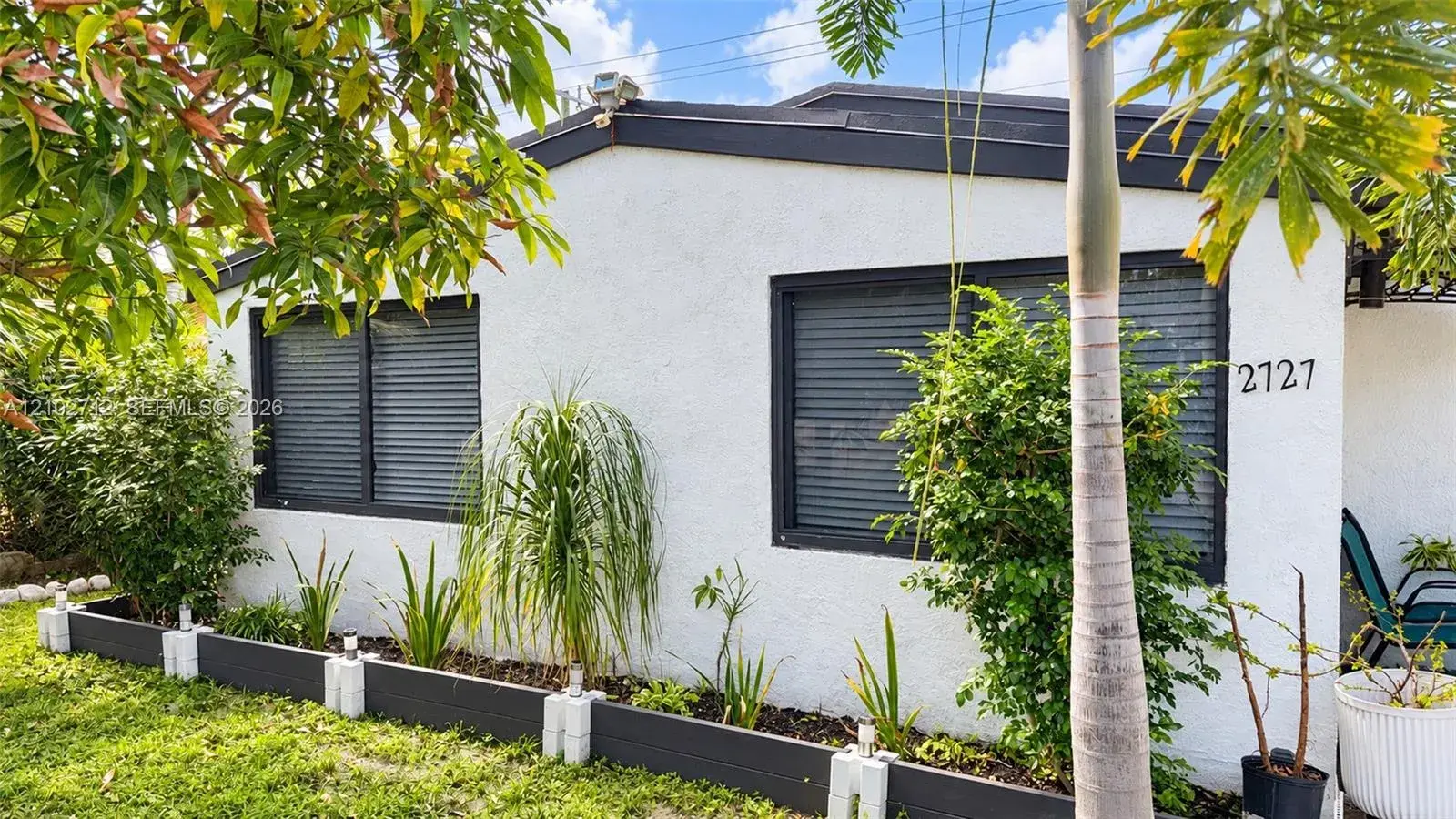 2727 NE 6th Ln, Wilton Manors FL 33334