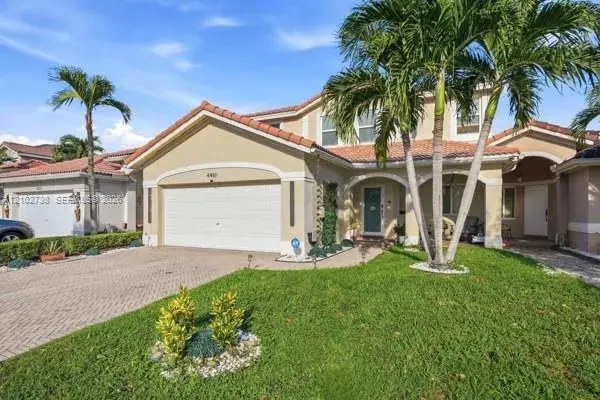 4461 SW 162nd Ct, Miami FL 33185