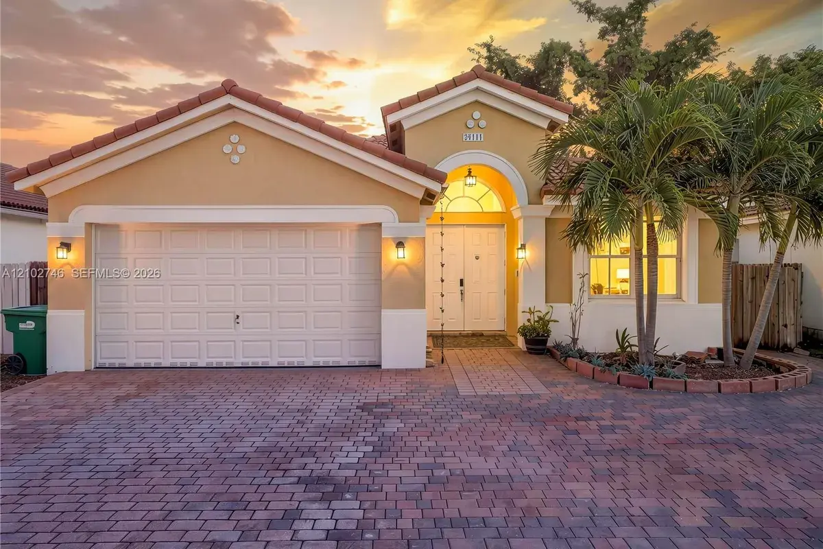 24111 SW 107th Ave, Homestead FL 33032