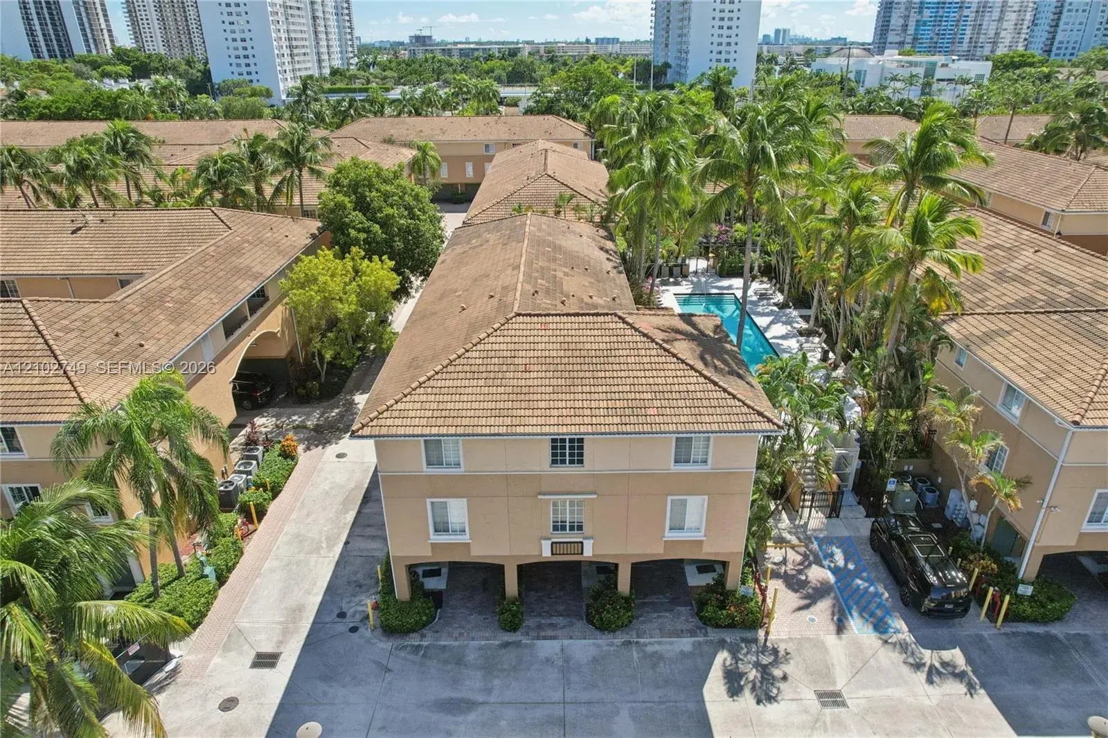2931 NE 185th St # 1106, Aventura FL 33180