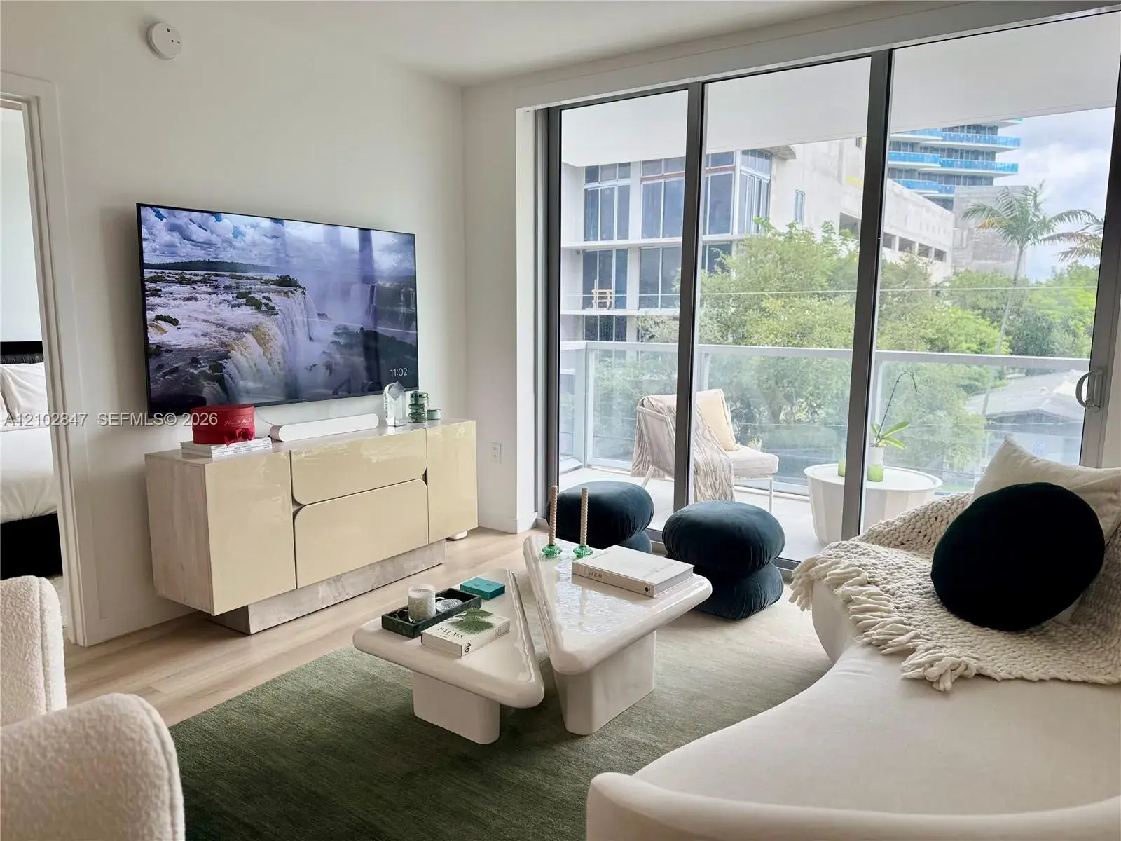13800 Highland Dr # 307, North Miami Beach FL 33181