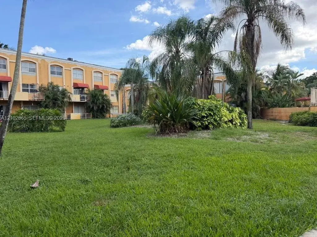 18111 NW 68th Ave # F210, Hialeah FL 33015