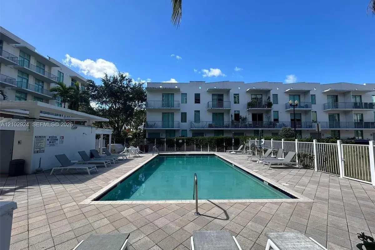 2100 Van Buren St # 506, Hollywood FL 33020