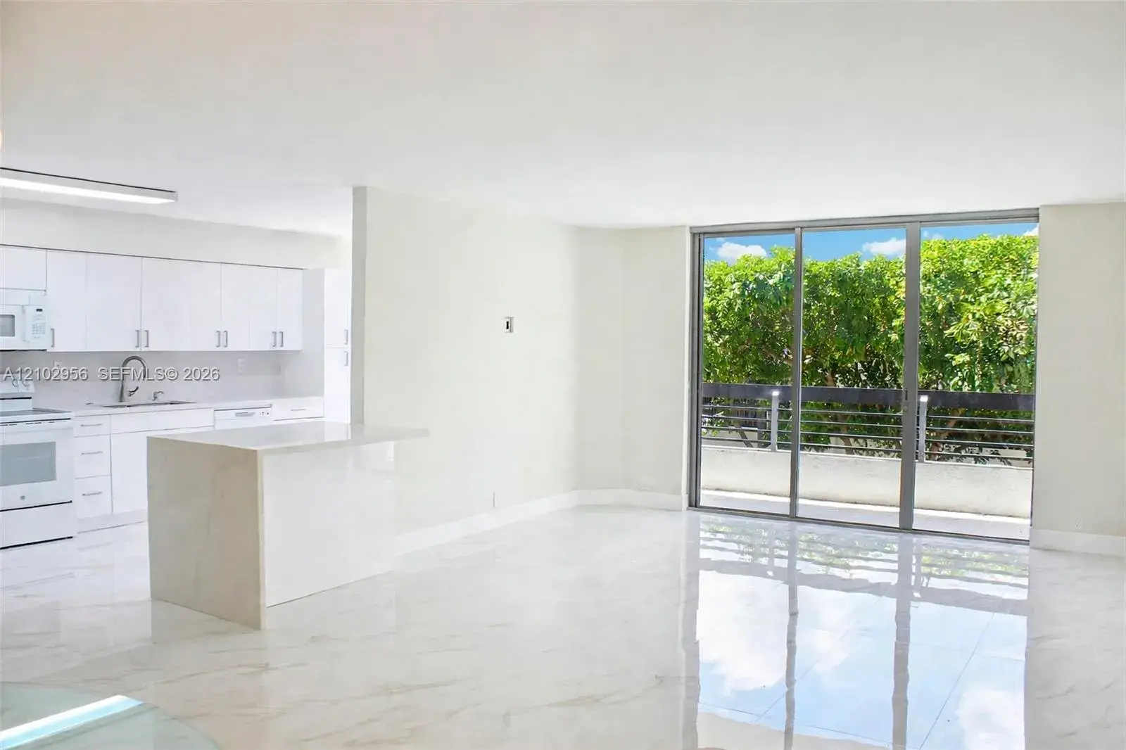 19101 NE 36th Ct # 302, Aventura FL 33180