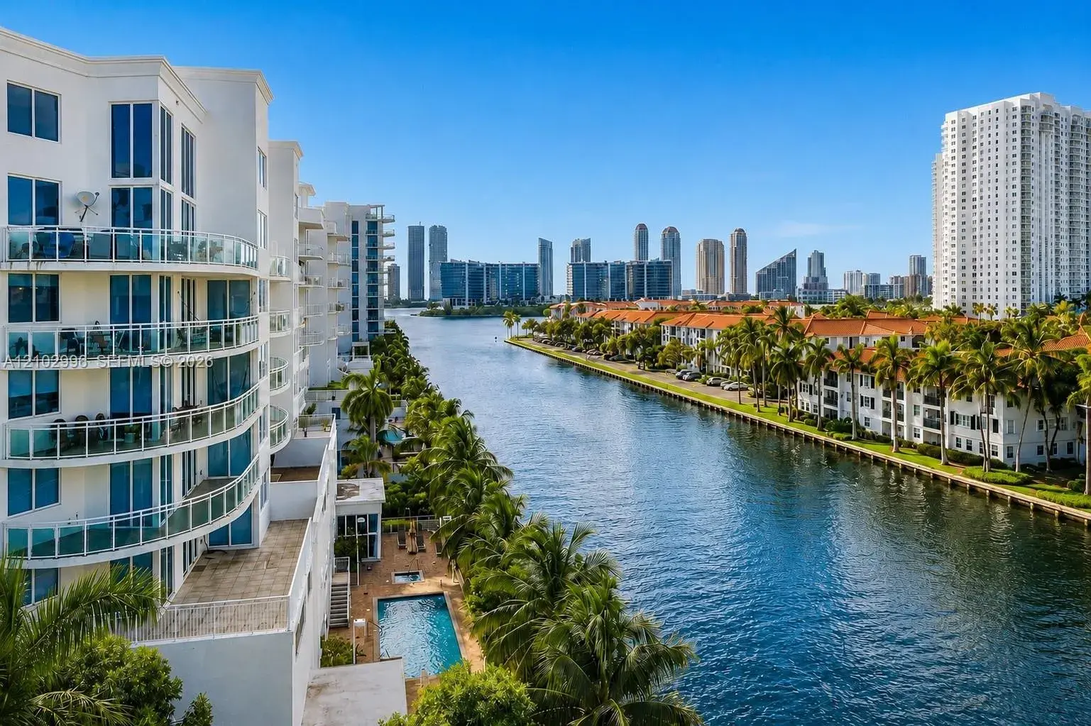 3000 NE 188th St # 604, Aventura FL 33180