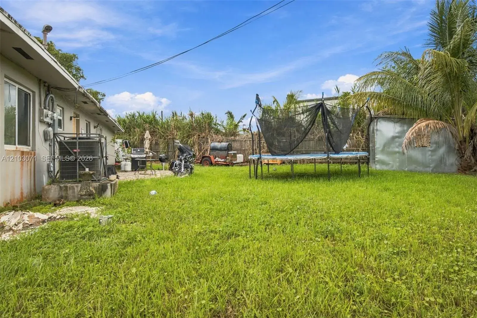 235 NE 118th St, Miami FL 33161