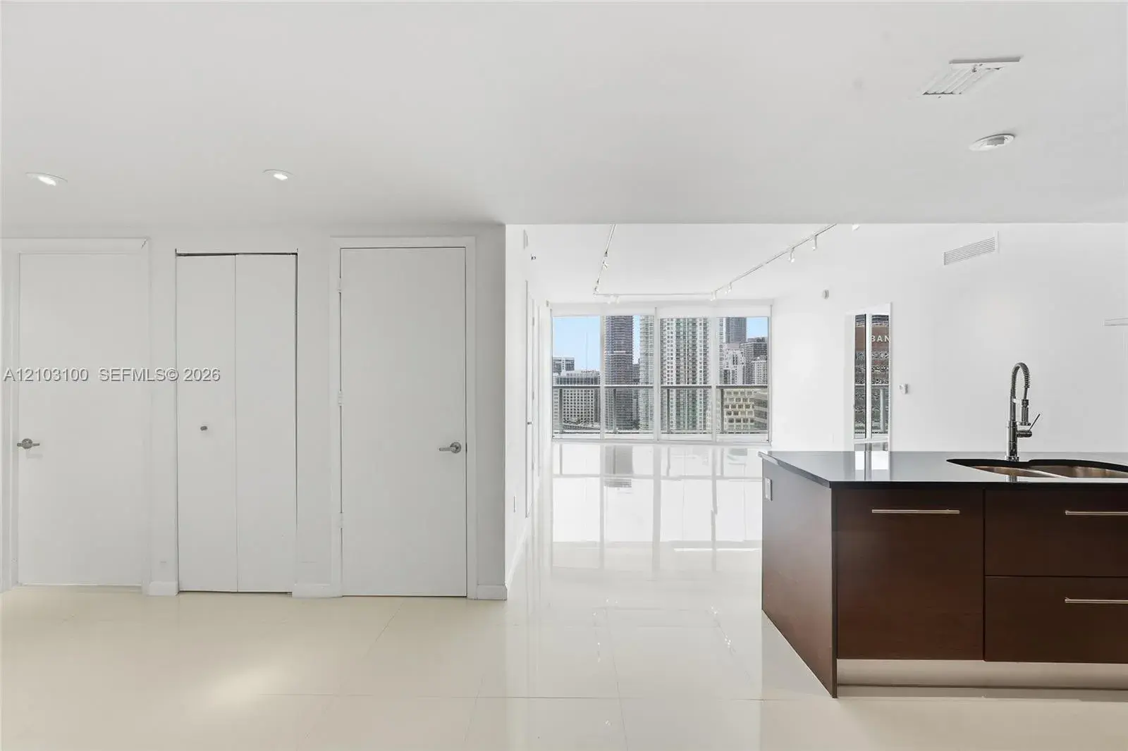 495 Brickell Ave # 4003, Miami FL 33131