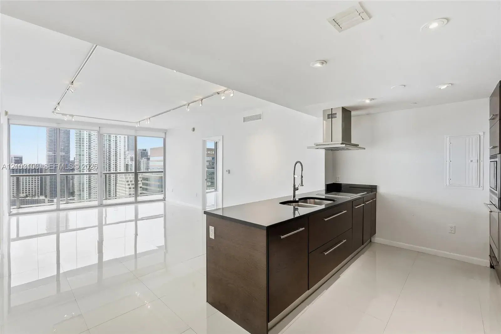 495 Brickell Ave # 4003, Miami FL 33131
