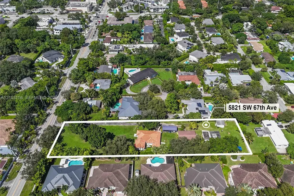 5821 SW 67th Ave, South Miami FL 33143