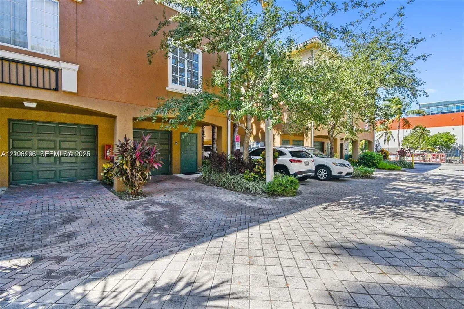 2945 NE 185th St # 1407, Aventura FL 33180