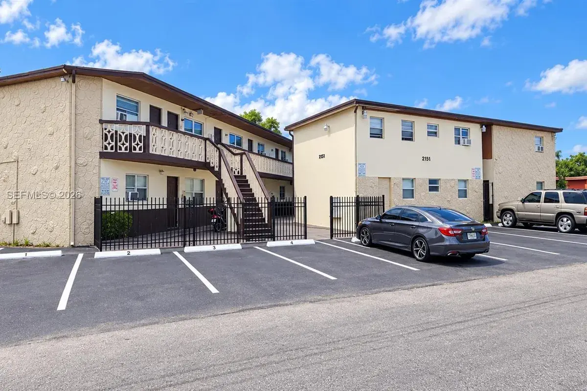 2151 NW 7th St # 11, Fort Lauderdale FL 33311