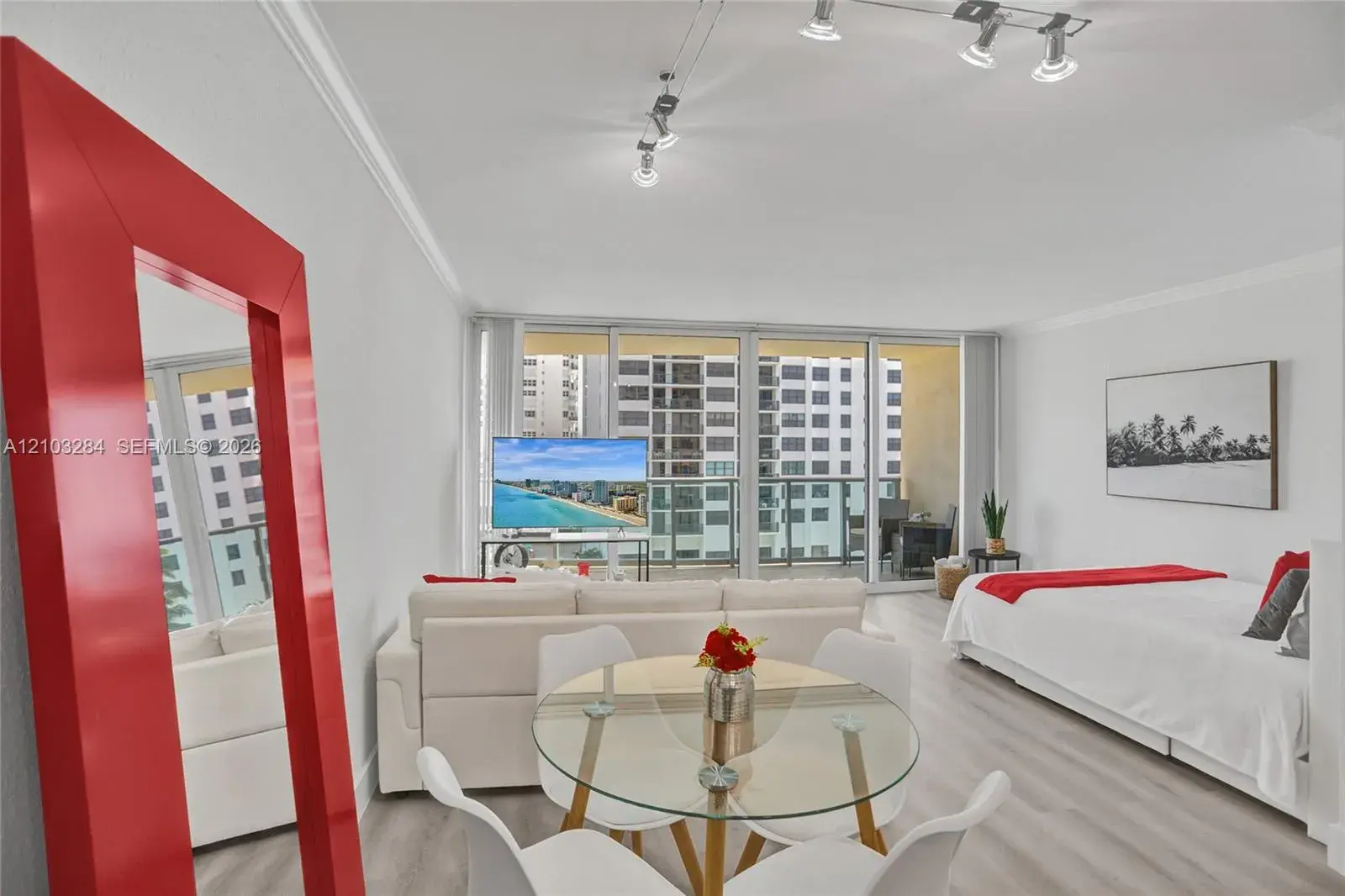 2501 S Ocean Dr, Hollywood FL 33019