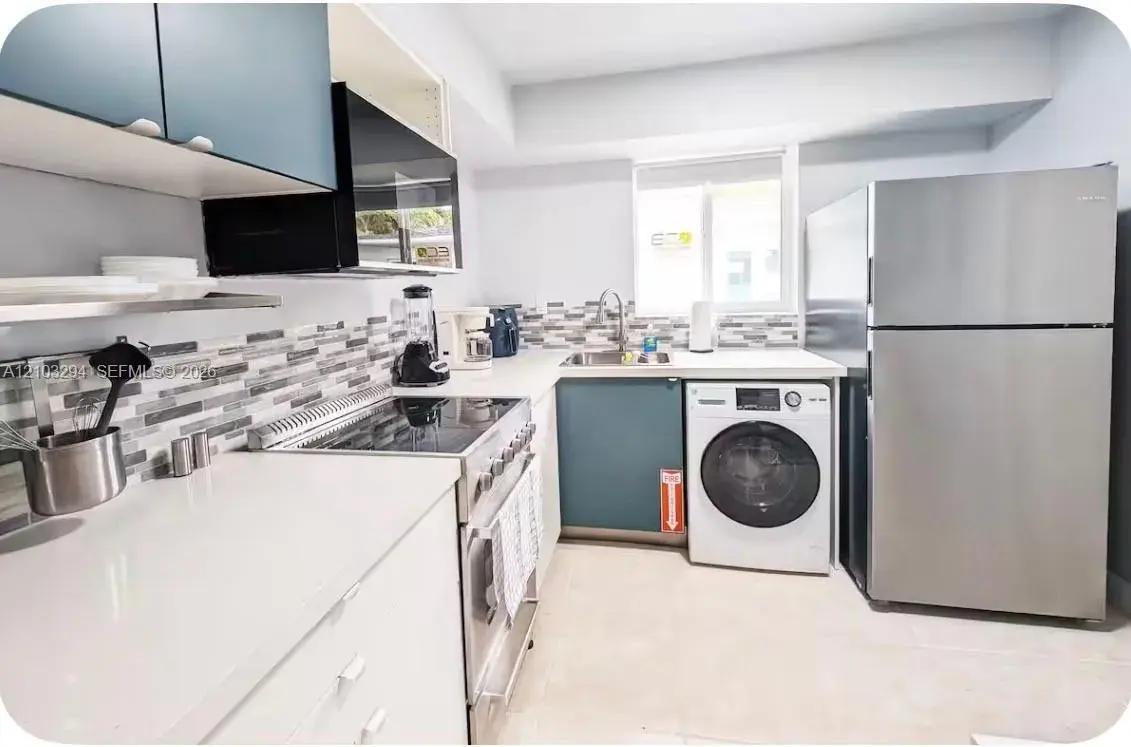1407 S 20th Ave # 1, Hollywood FL 33020