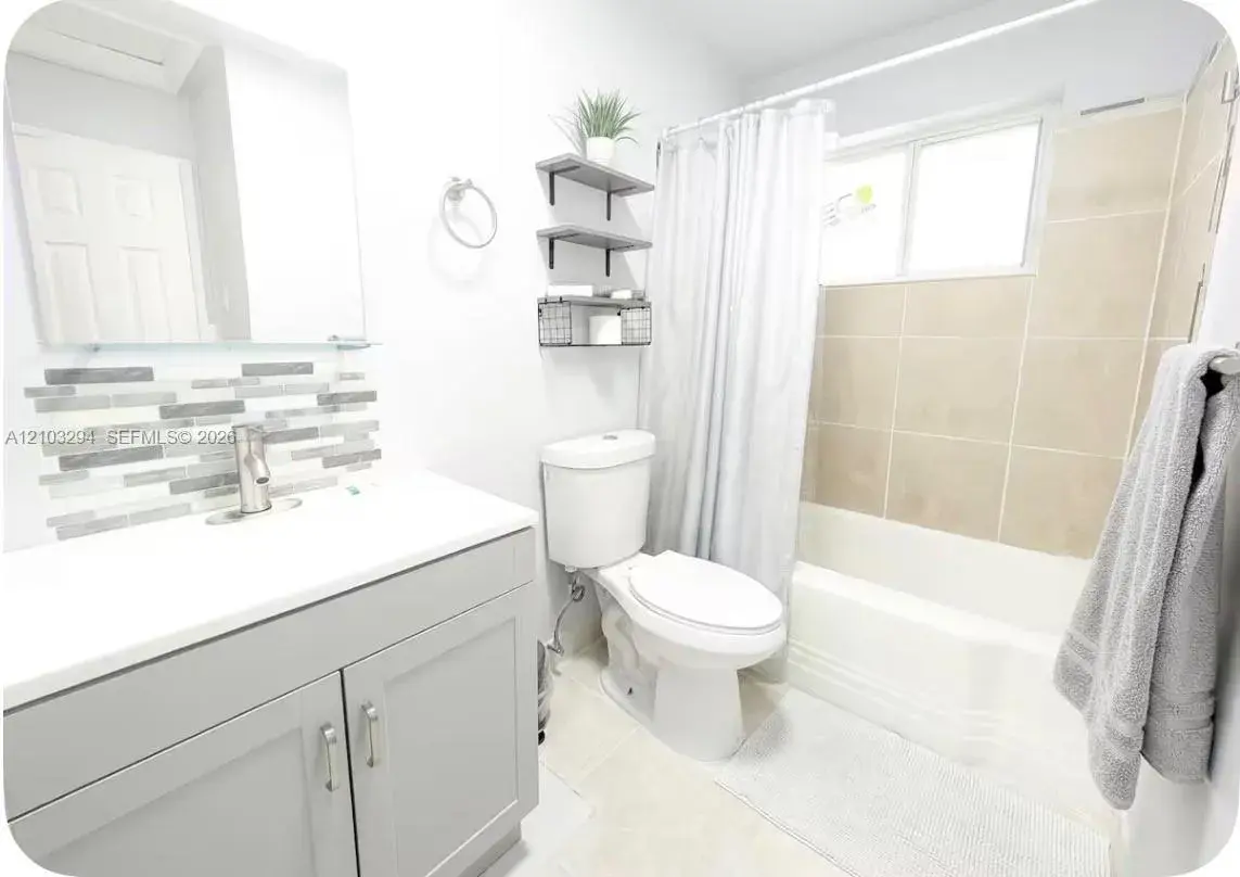 1407 S 20th Ave # 1, Hollywood FL 33020