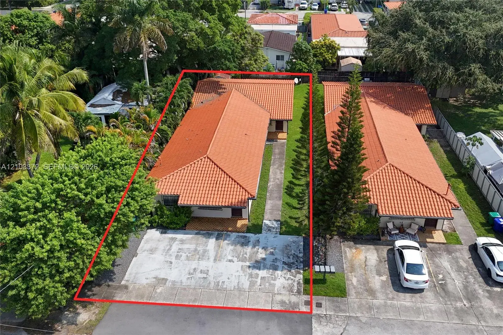 2935 SW 35th Ave, Miami FL 33133
