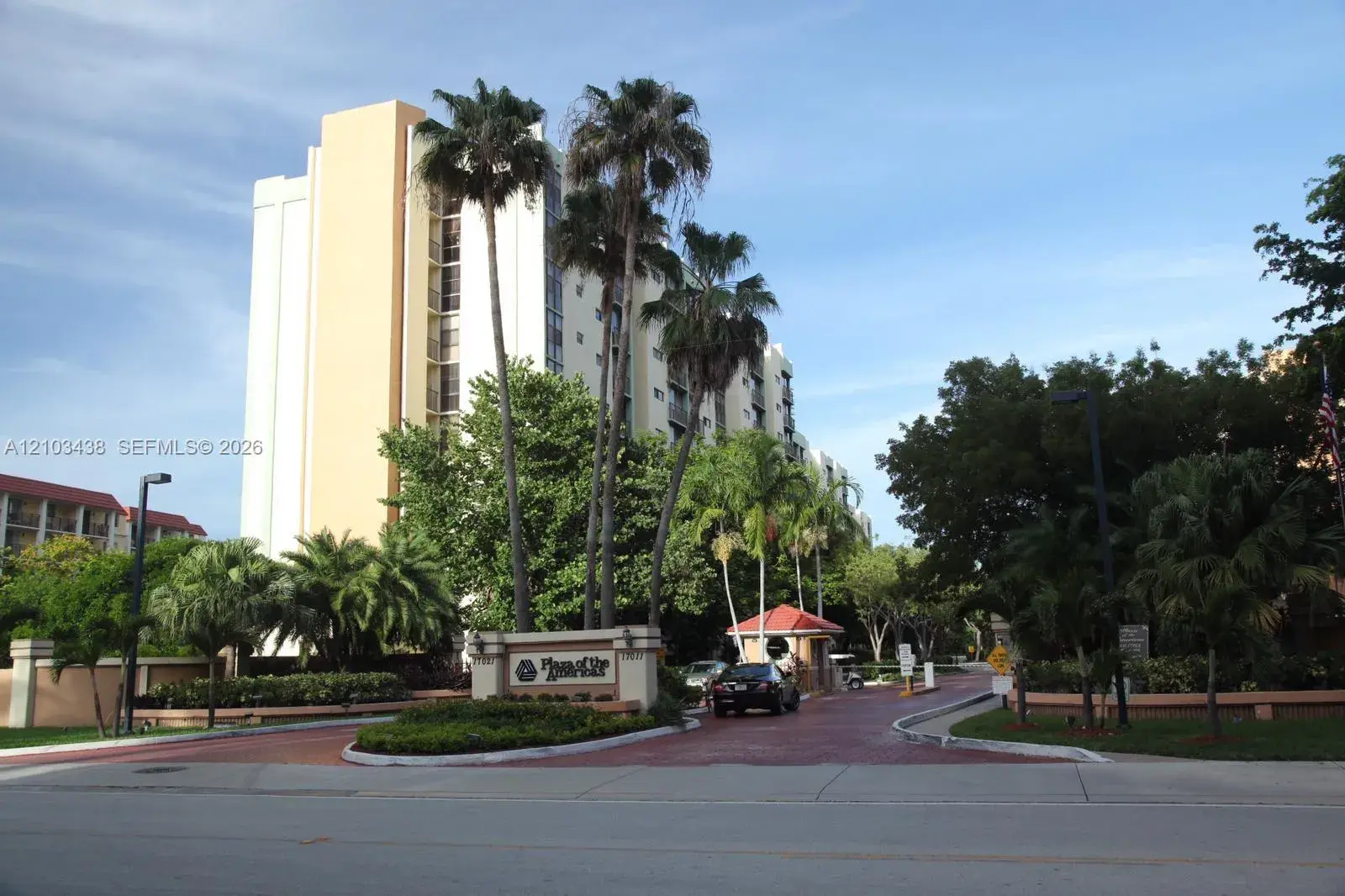 16919 N Bay Rd # 307, Sunny Isles Beach FL 33160