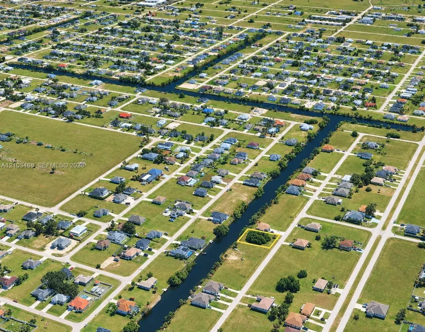 1403 NE 8th PL, Cape Coral FL 33909