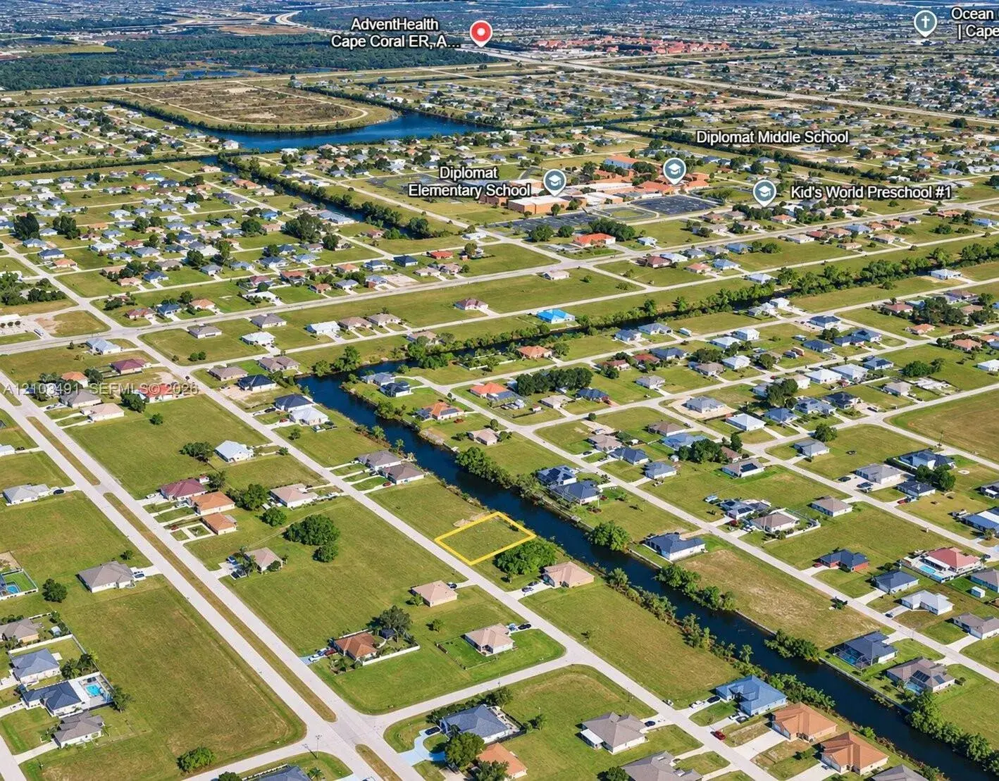 1407 NE 8th Pl, Cape Coral FL 33909