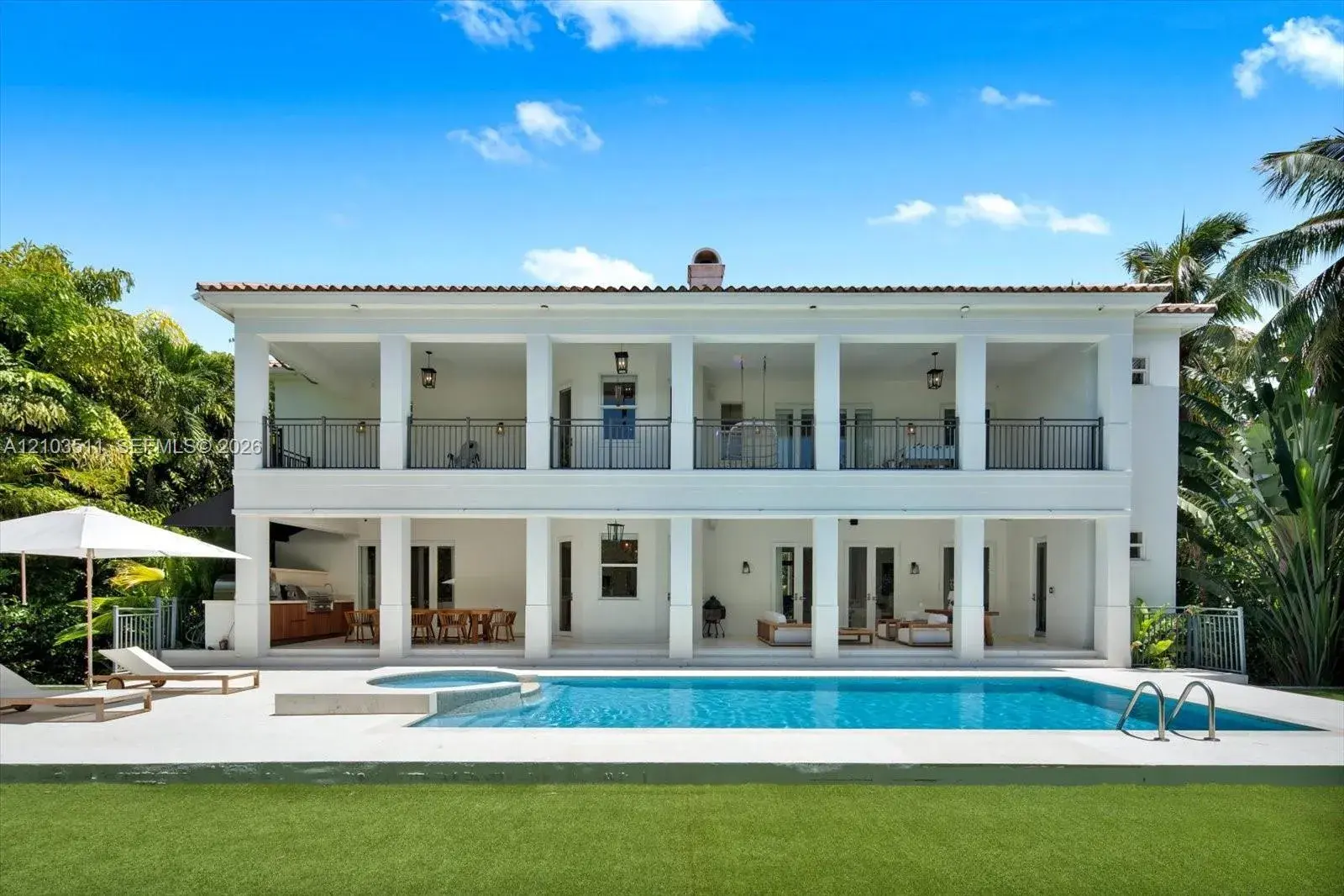 119 Paloma Dr, Coral Gables FL 33143