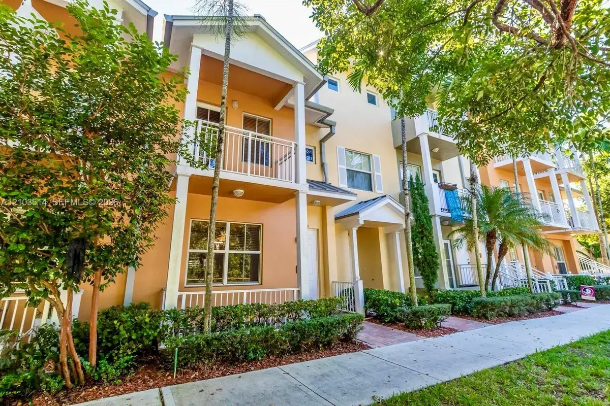 300 SW 14th Ave # 300, Fort Lauderdale FL 33312