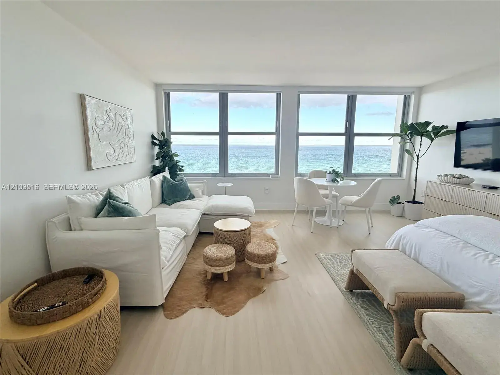 2899 Collins Ave # 931, Miami Beach FL 33140