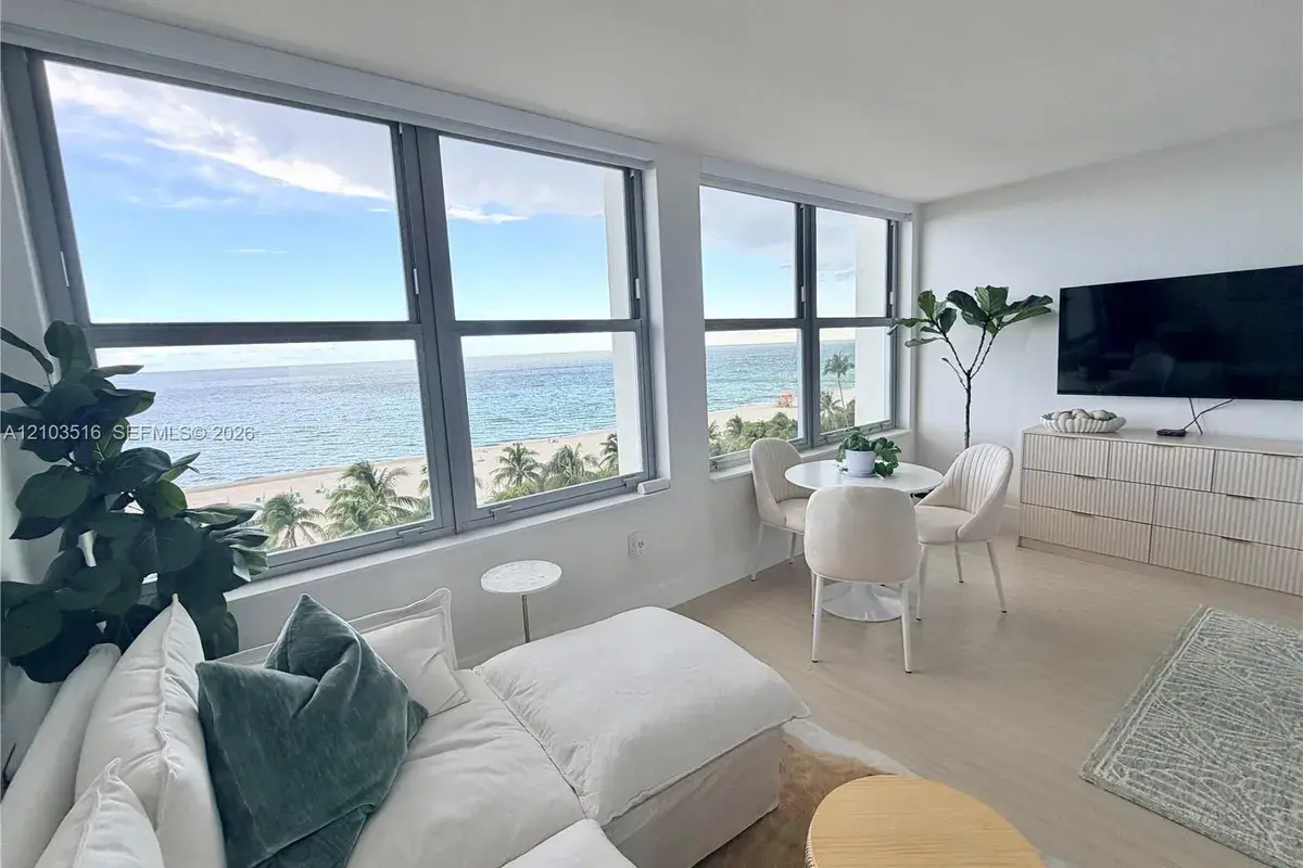 2899 Collins Ave # 931, Miami Beach FL 33140