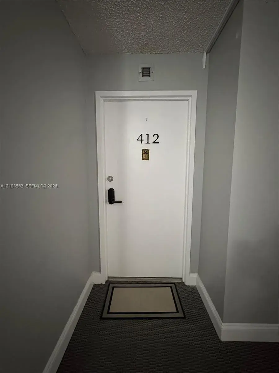 2771 Taft St # 412, Hollywood FL 33020